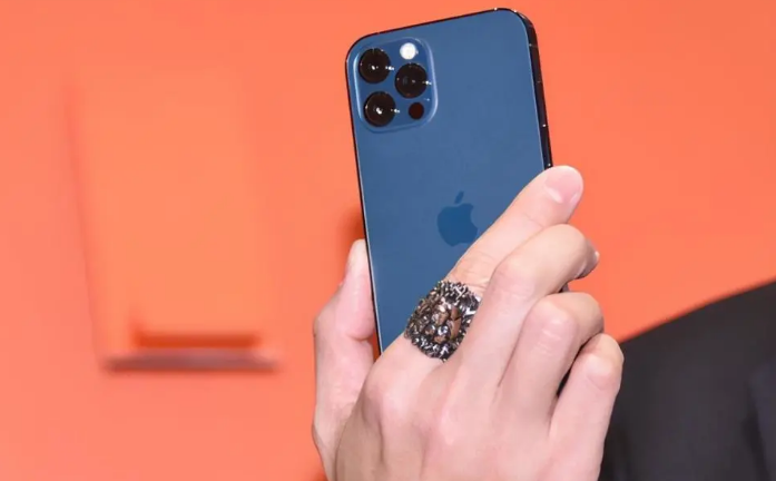 三明苹果手机维修分享iPhone12系列重启方法教程 